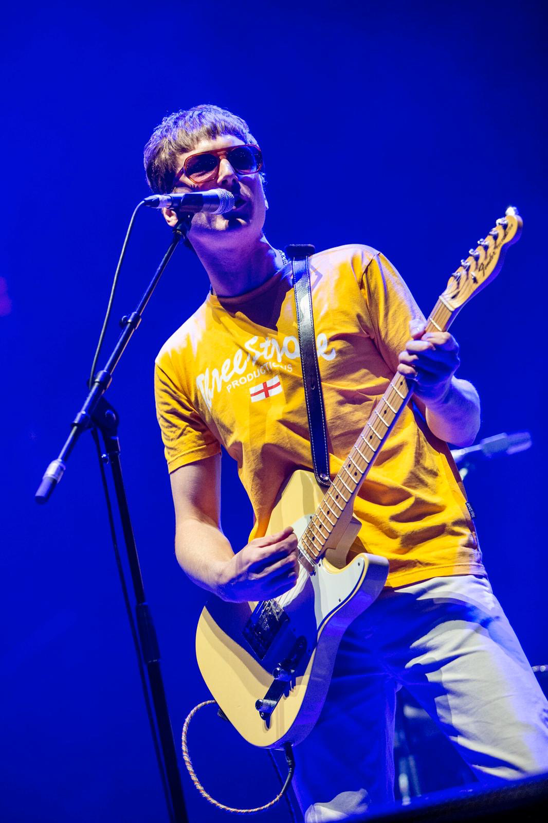 Jonny Brown leader dei Twisted Wheel a Milano nel febbraio 2020 durante il Liam Gallagher Tour